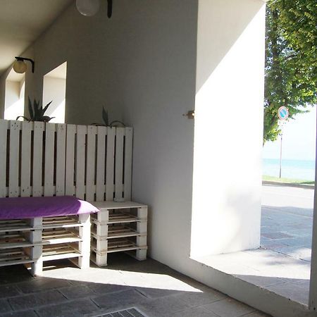 Maison Audrey Desenzano del Garda Extérieur photo